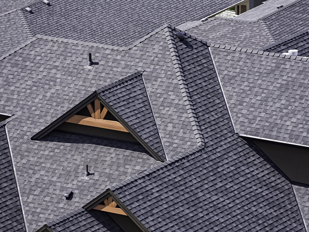 A good commercial roofing company characteristics that you should know