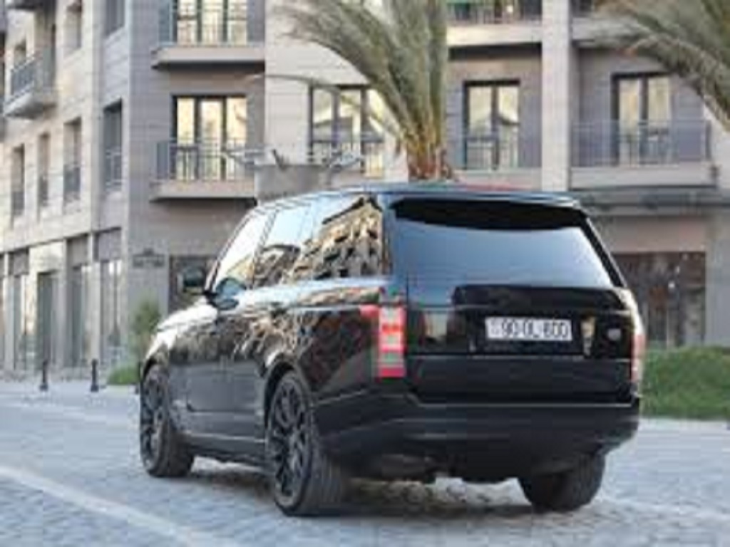 The Range Rover For Hire are Affordable and You Can Enjoy The Fine Riding
